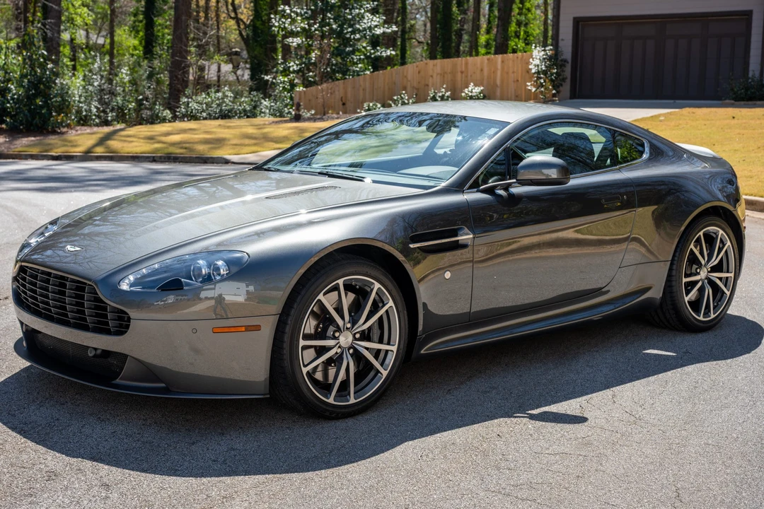 2013 Aston Martin V8 Vantage (2006-2017) - Image 3 of 31