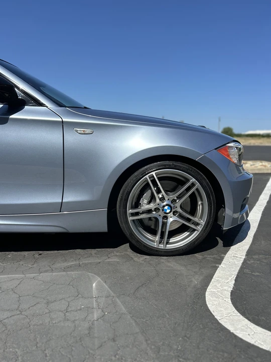 2013 BMW E82 135i & 135is - Image 30 of 31