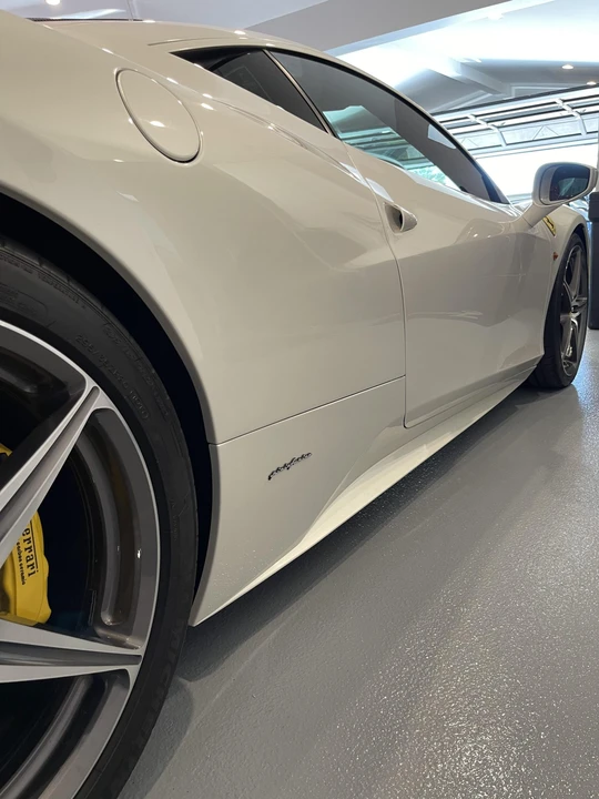 2013 Ferrari 458 Italia - Image 28 of 31