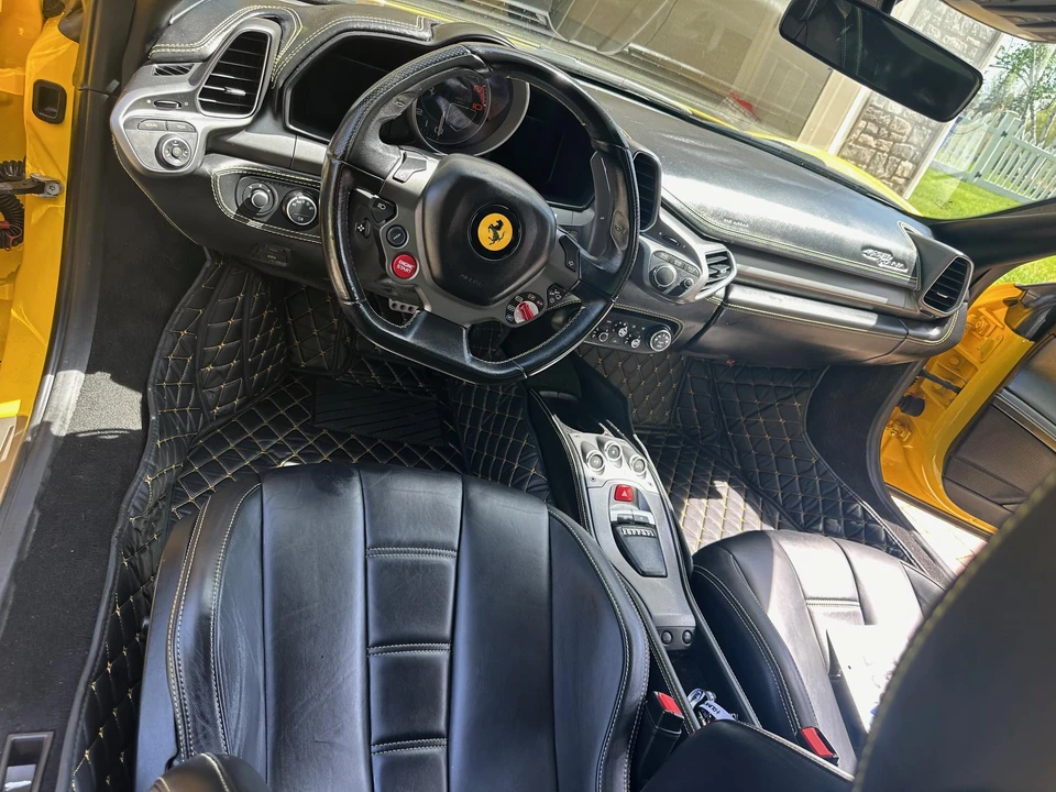 2013 Ferrari 458 Italia - Image 23 of 31