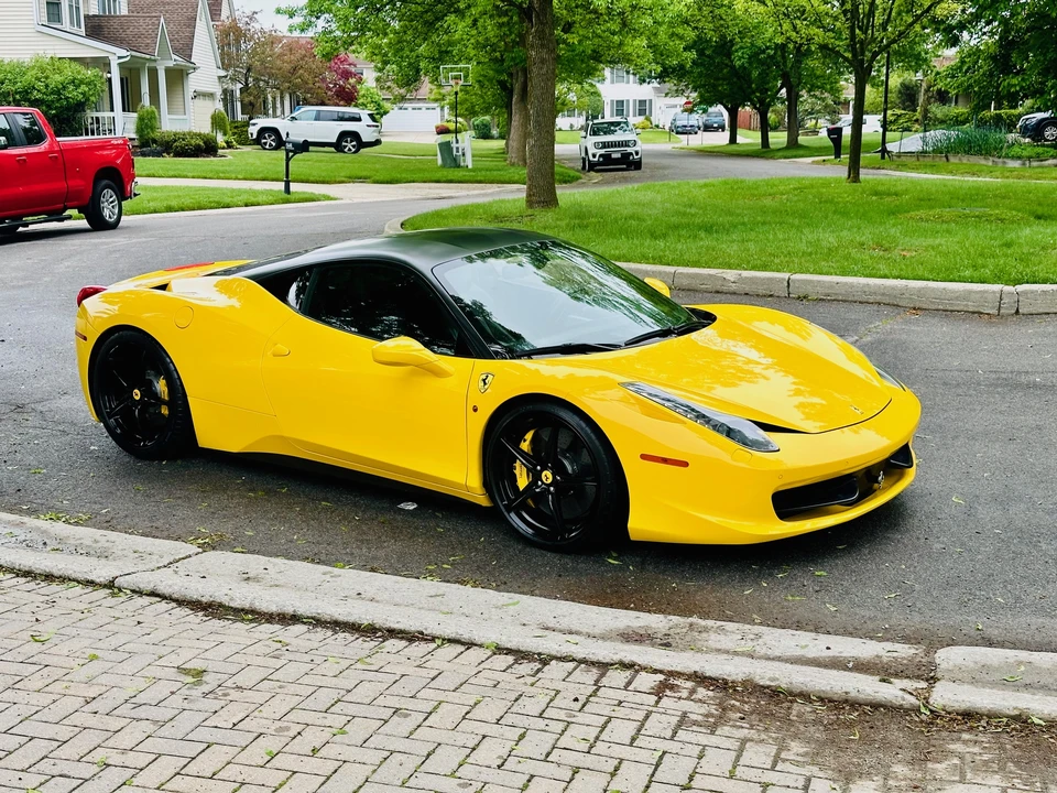 2013 Ferrari 458 Italia - Image 8 of 31