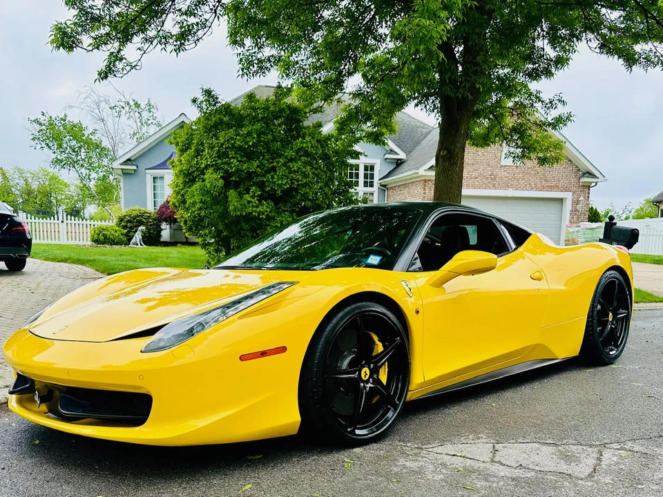 2013 Ferrari 458 Italia - Image 3 of 31