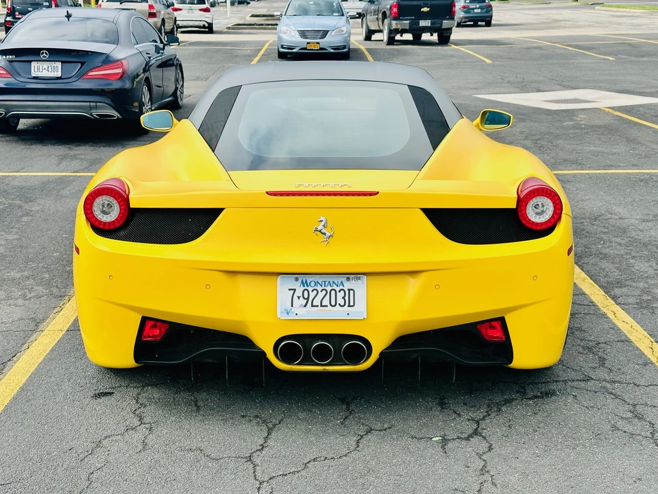 2013 Ferrari 458 Italia - Image 14 of 31