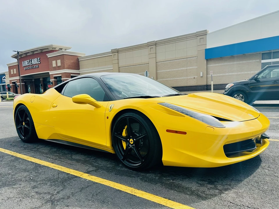 2013 Ferrari 458 Italia - Image 10 of 31