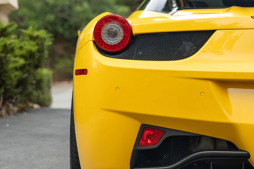 2013 Ferrari 458 Spider - Image 23 of 31