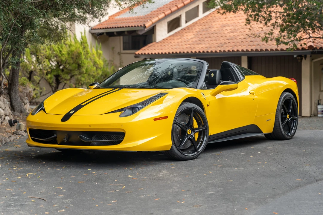 2013 Ferrari 458 Spider - Image 2 of 31