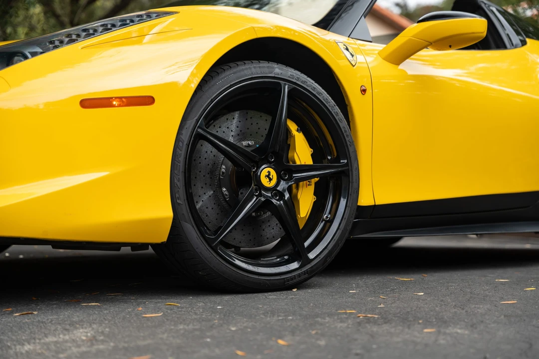2013 Ferrari 458 Spider - Image 15 of 31