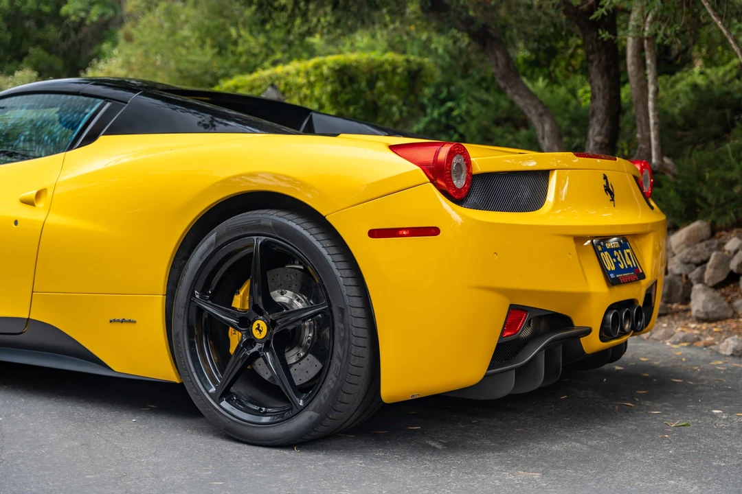 2013 Ferrari 458 Spider - Image 21 of 31