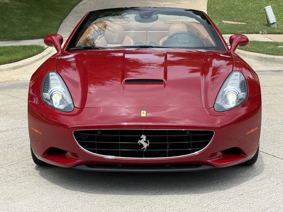 2013 Ferrari California - Image 7 of 31