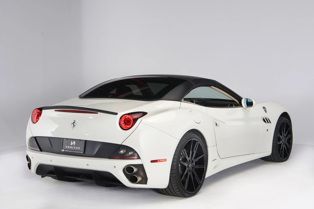 2013 Ferrari California - Image 31 of 31