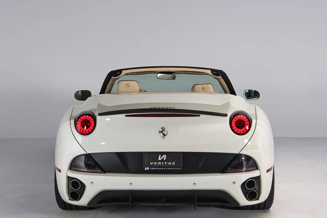 2013 Ferrari California - Image 19 of 31