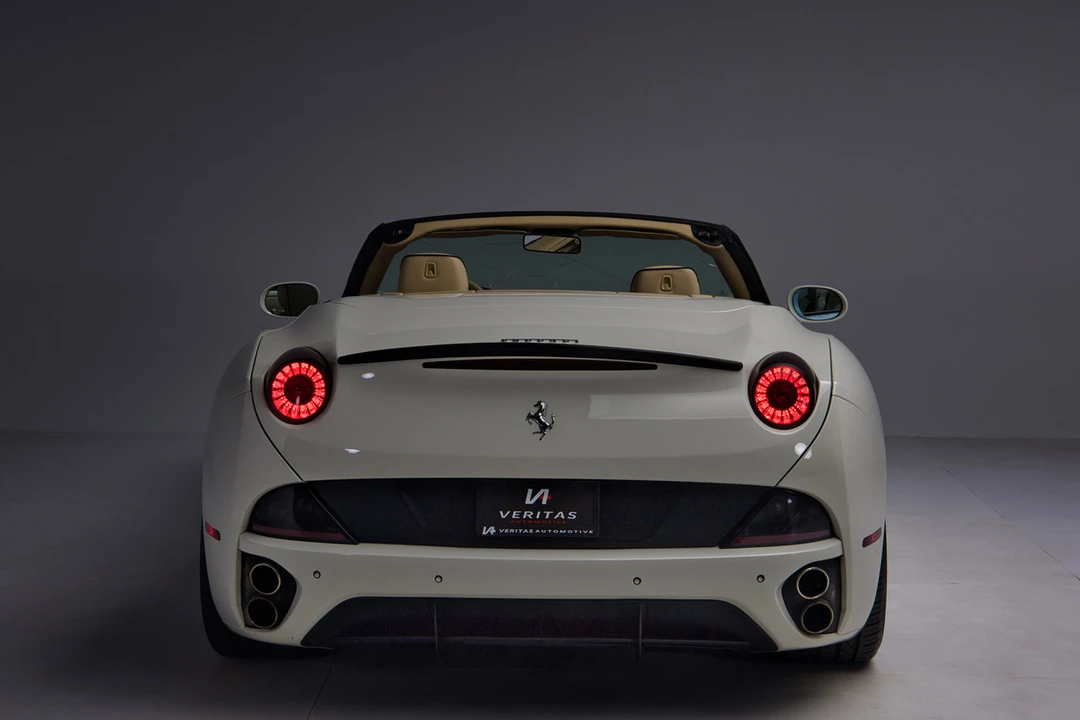 2013 Ferrari California - Image 22 of 31