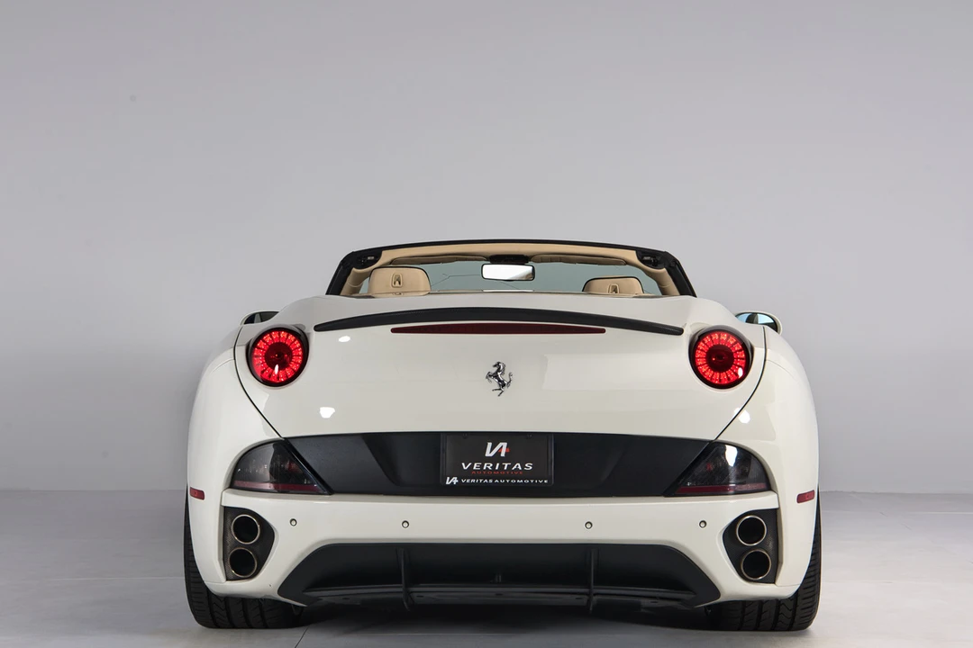 2013 Ferrari California - Image 20 of 31