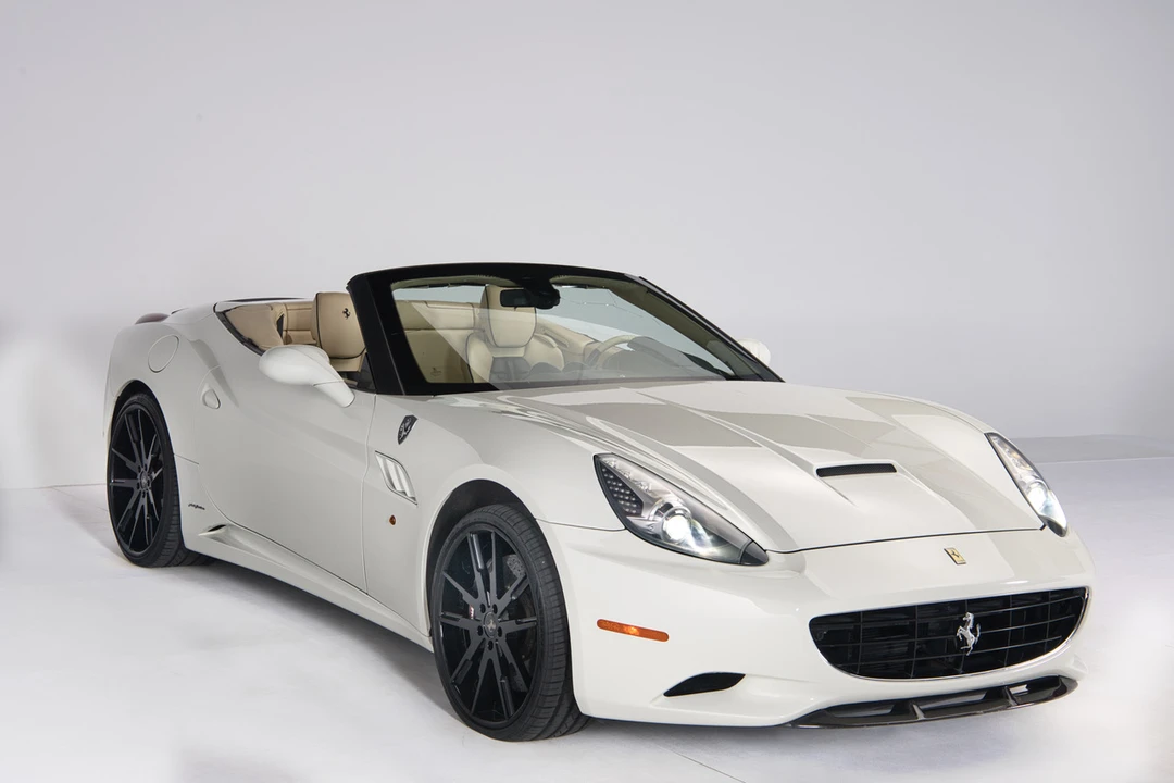 2013 Ferrari California - Image 11 of 31