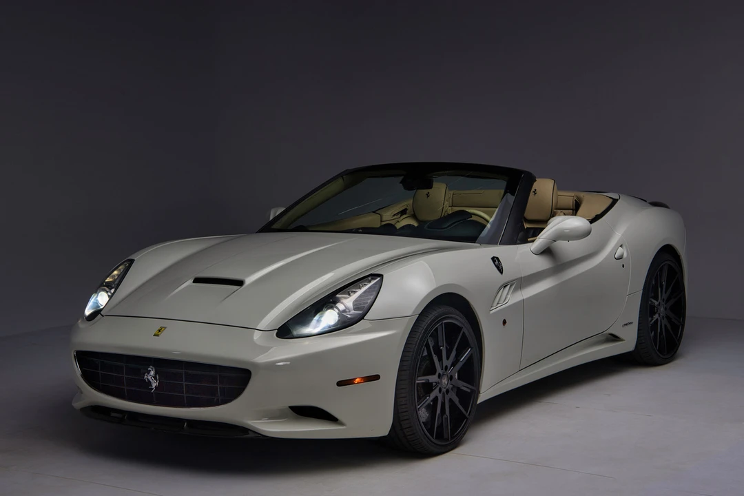 2013 Ferrari California - Image 3 of 31