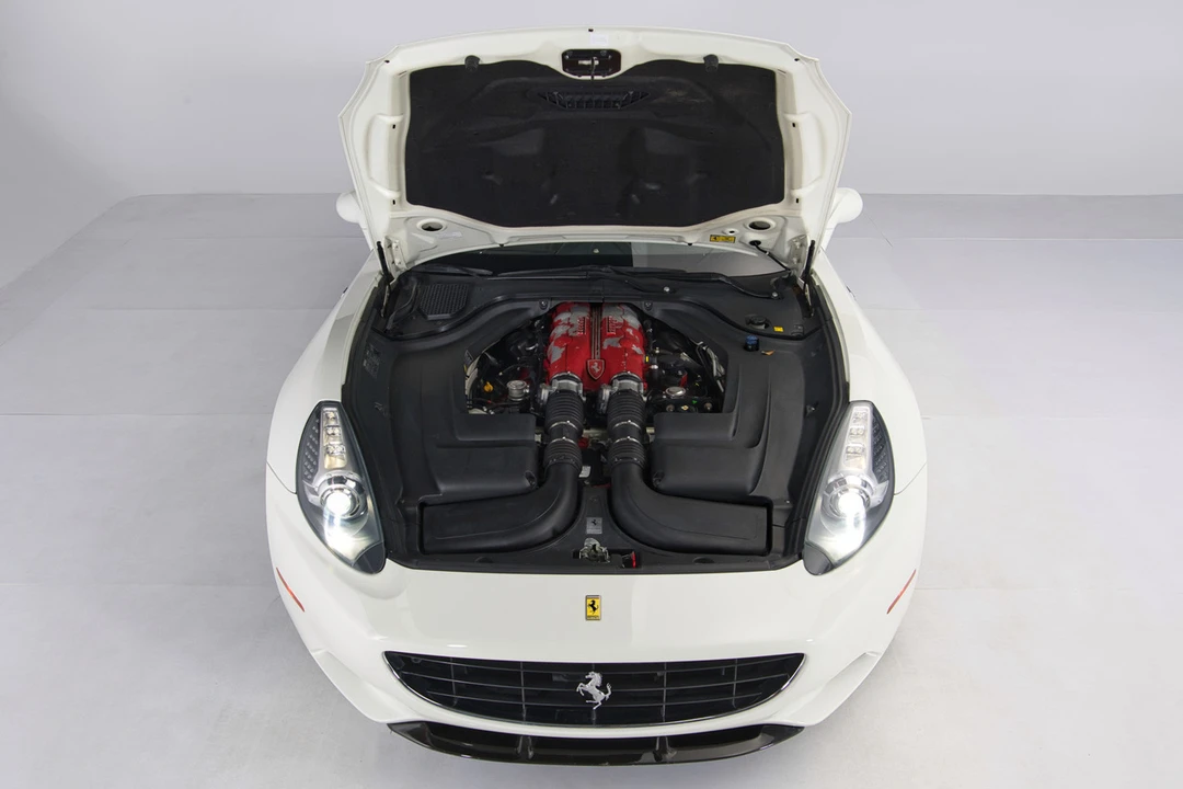 2013 Ferrari California - Image 7 of 31