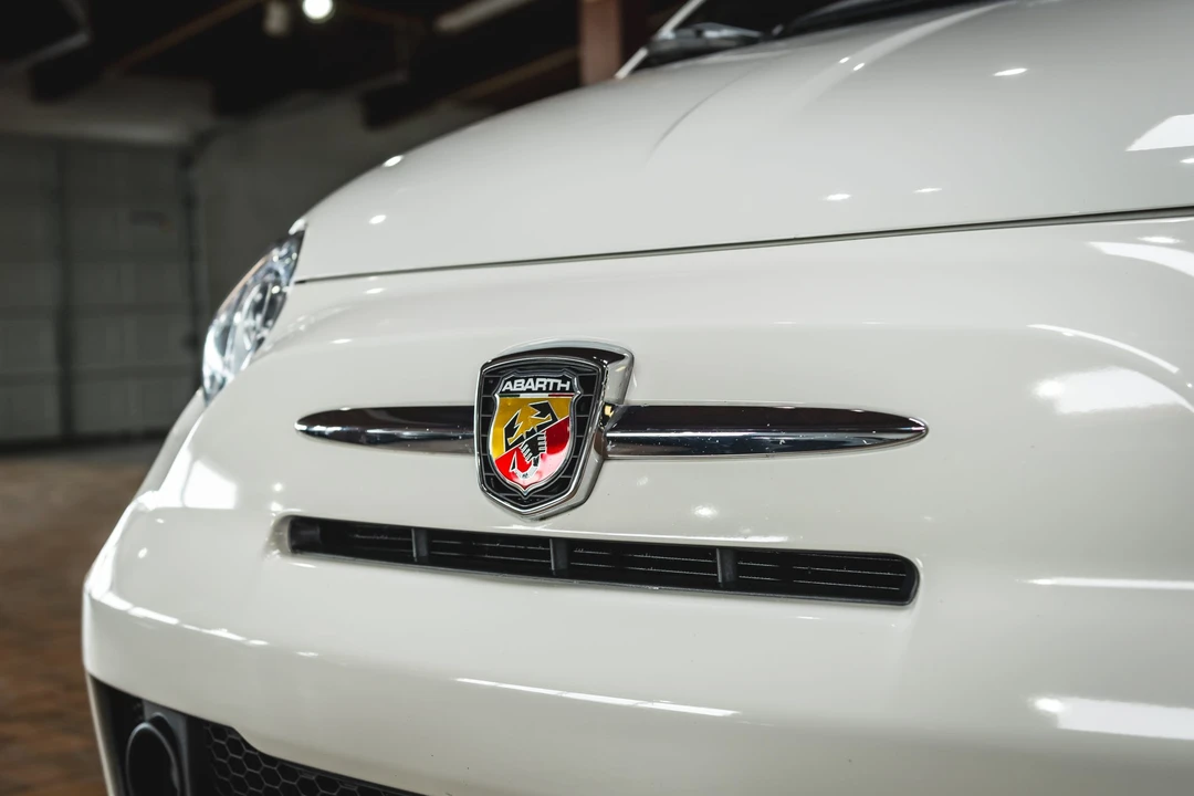 2013 Fiat Abarth 500 - Image 28 of 31