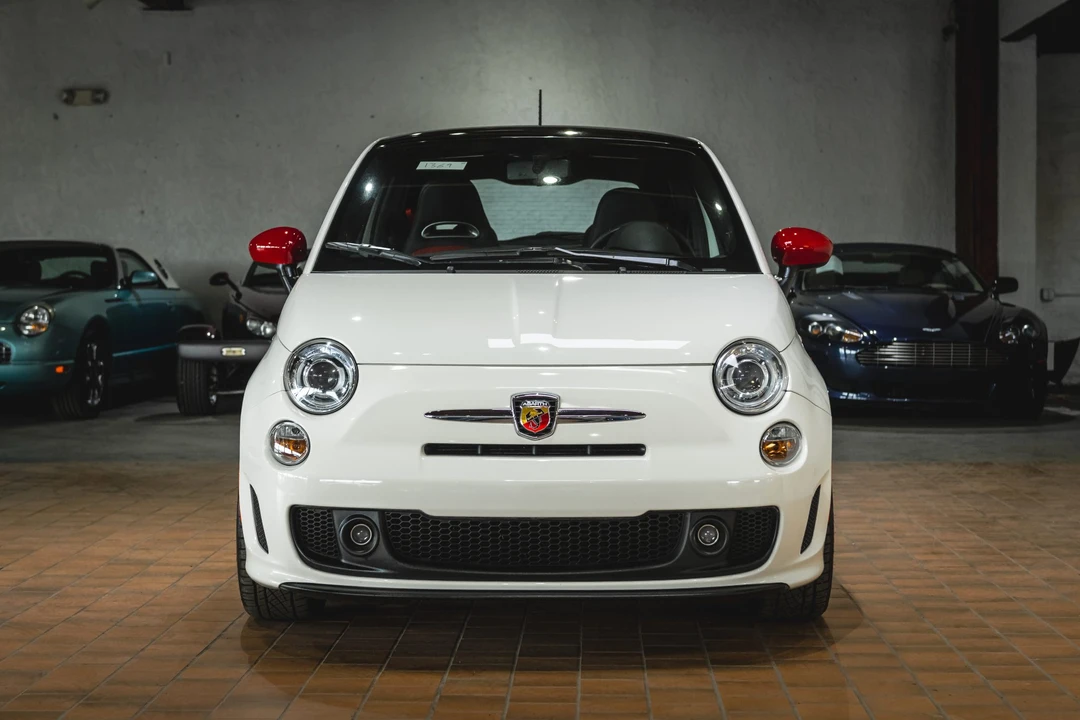 2013 Fiat Abarth 500 - Image 7 of 31