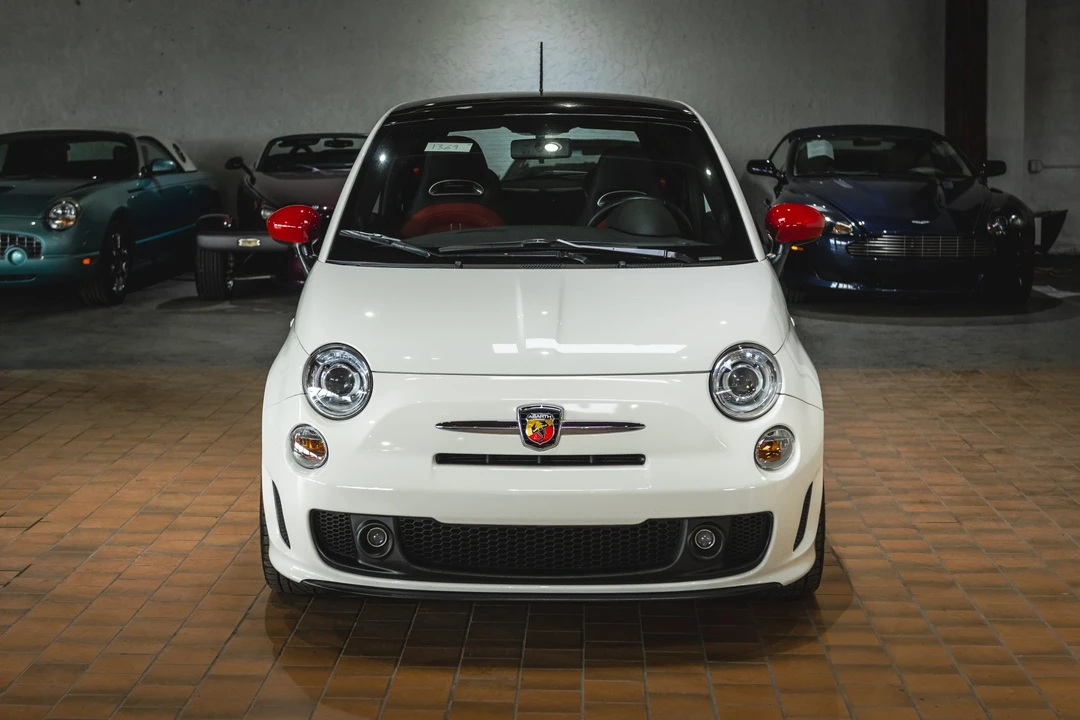 2013 Fiat Abarth 500 - Image 8 of 31
