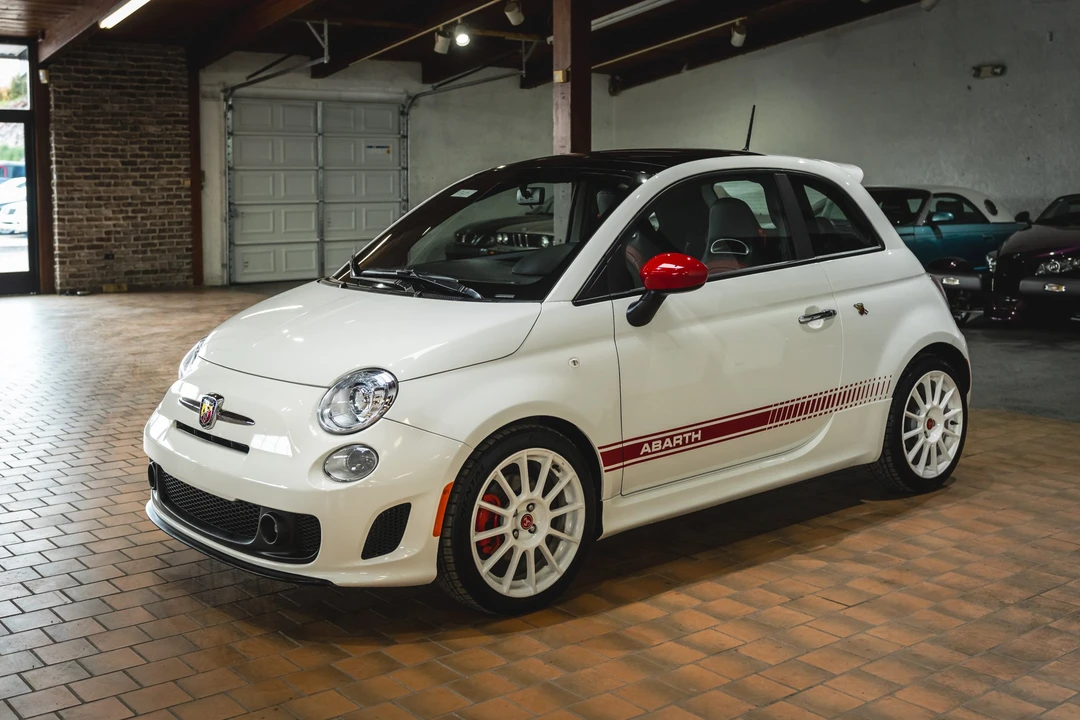 2013 Fiat Abarth 500 - Image 4 of 31