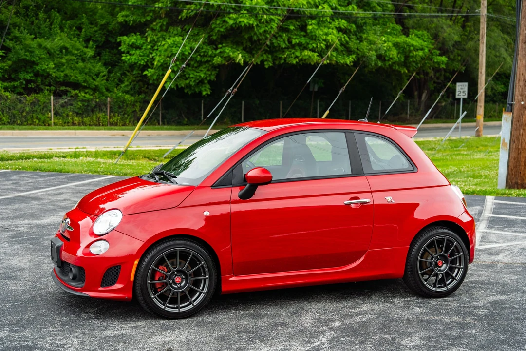 2013 Fiat Abarth 500 - Image 3 of 31