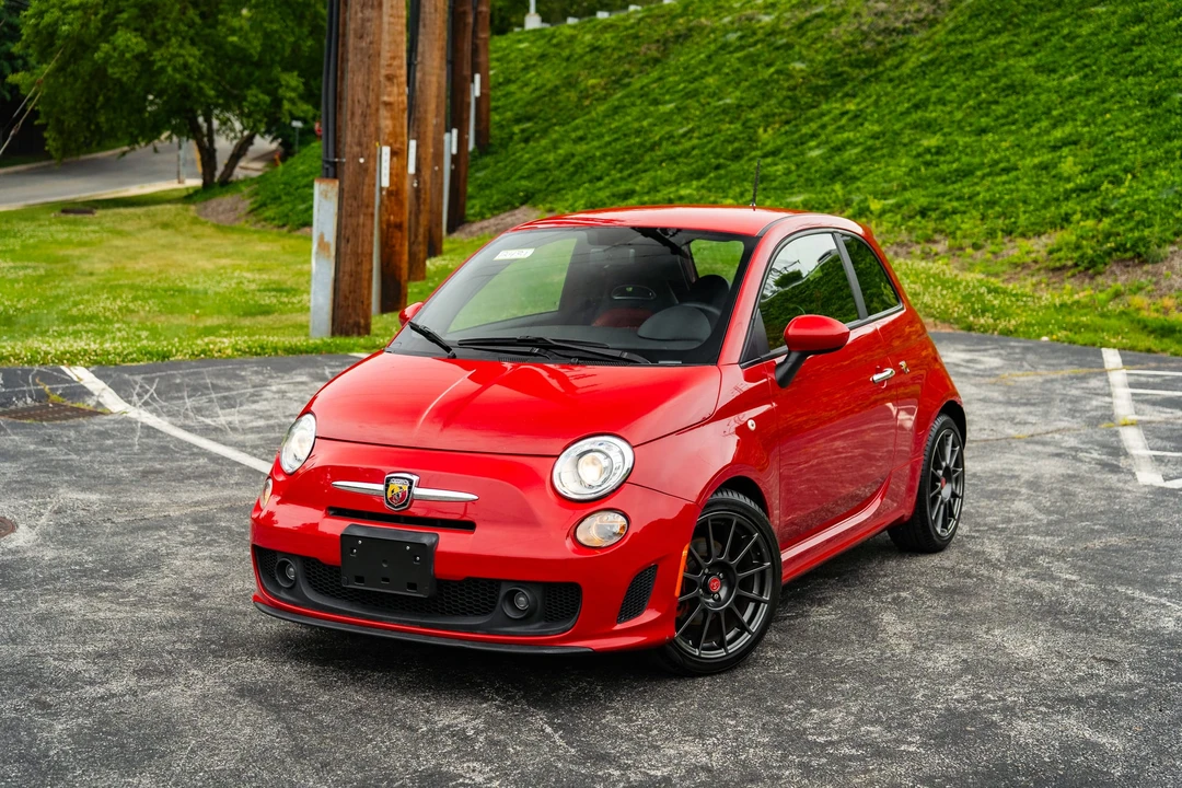 2013 Fiat Abarth 500 - Image 10 of 31