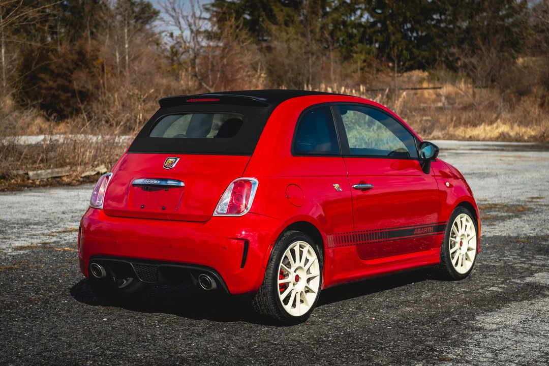 2013 Fiat Abarth 500 - Image 24 of 31