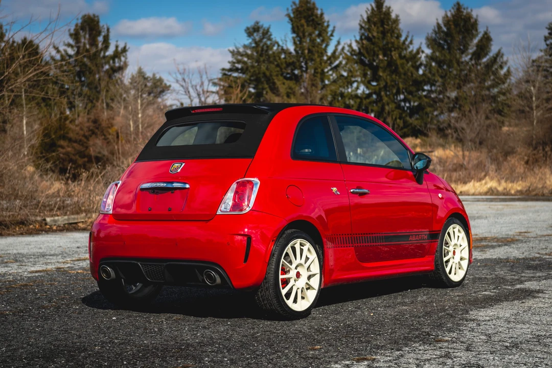 2013 Fiat Abarth 500 - Image 25 of 31