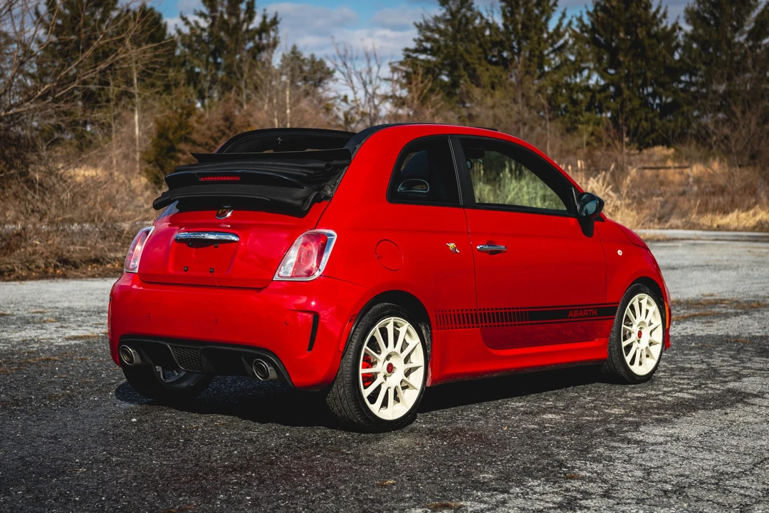 2013 Fiat Abarth 500 - Image 22 of 31