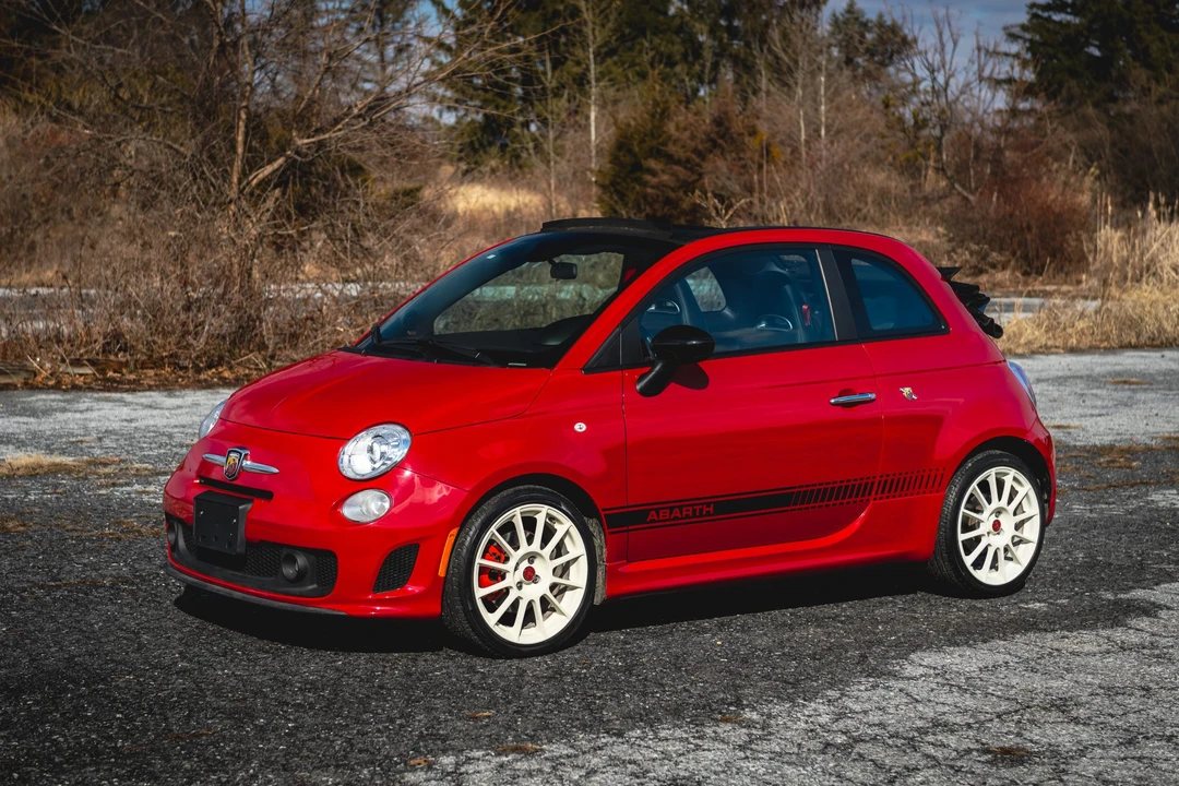 2013 Fiat Abarth 500 - Image 7 of 31