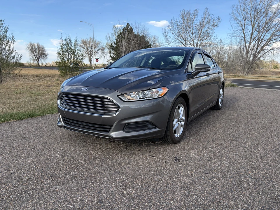2013 Ford Fusion 2nd Gen - Image 20 of 21