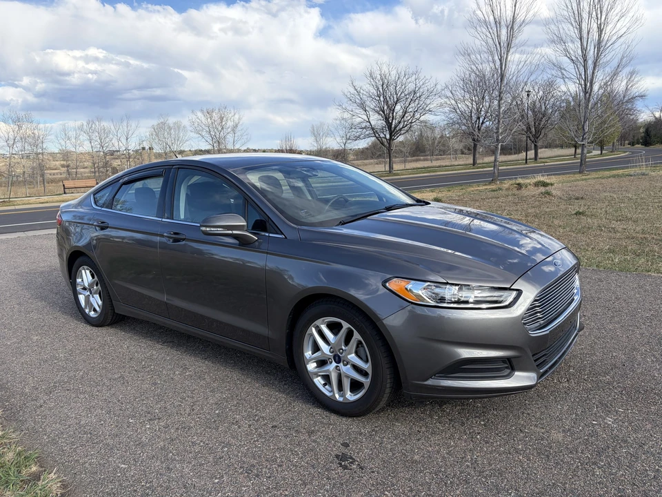 2013 Ford Fusion 2nd Gen - Image 17 of 21