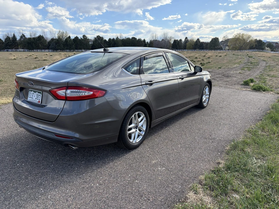 2013 Ford Fusion 2nd Gen - Image 13 of 21
