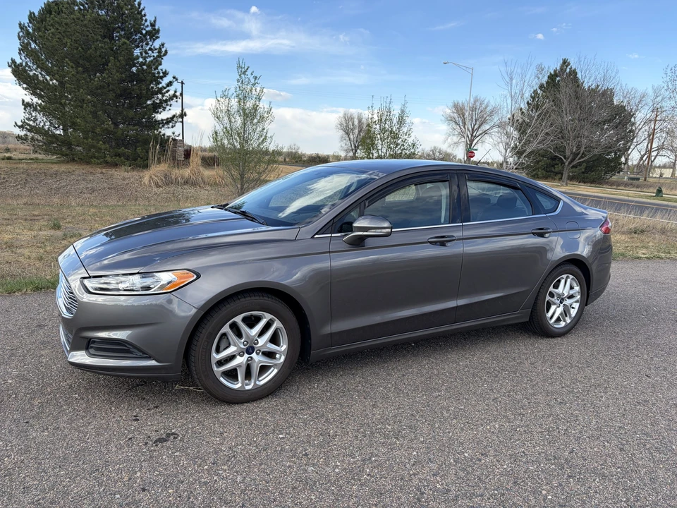 2013 Ford Fusion 2nd Gen - Image 5 of 21