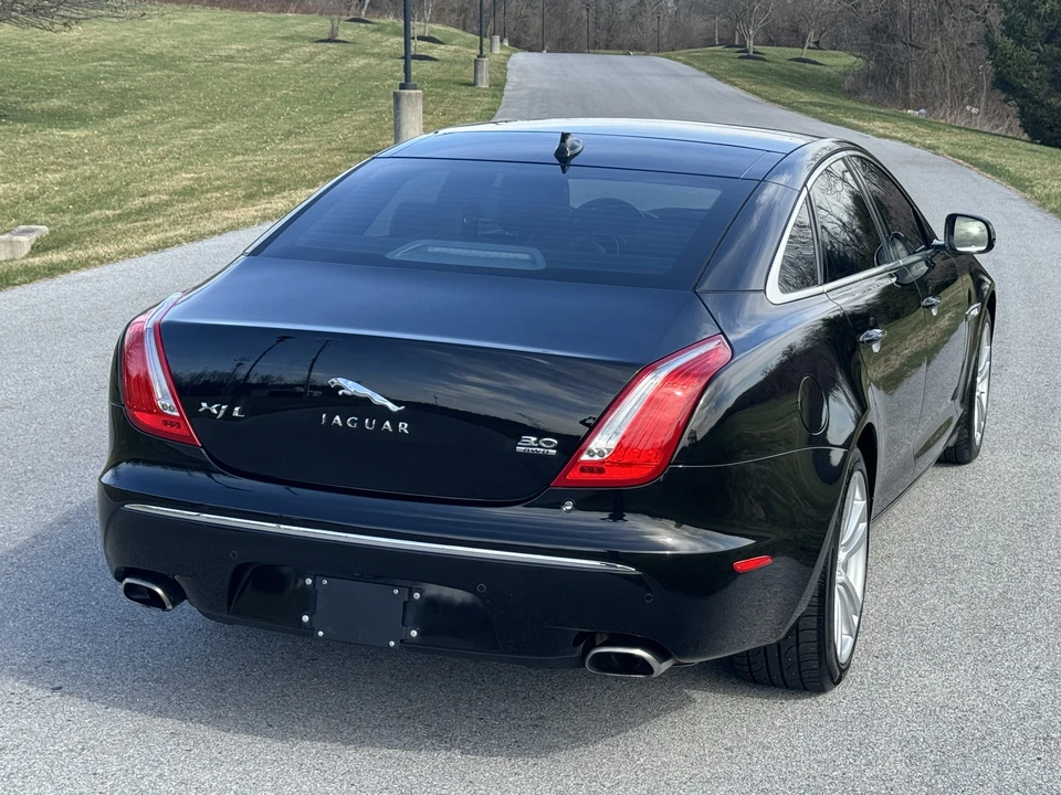 2013 Jaguar X351 XJ - Image 18 of 31
