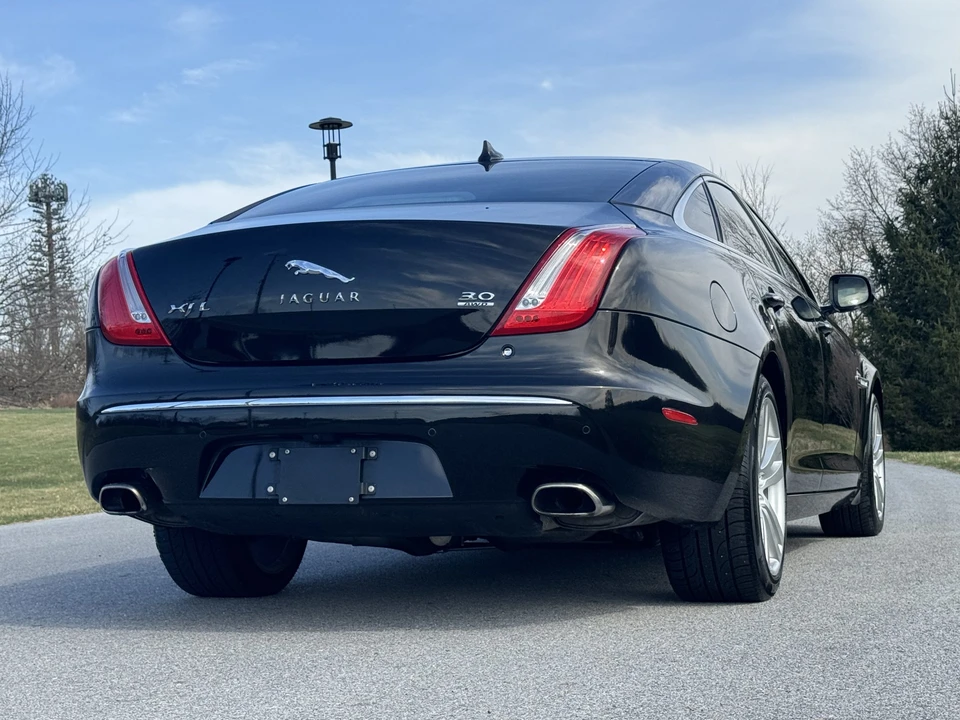 2013 Jaguar X351 XJ - Image 17 of 31