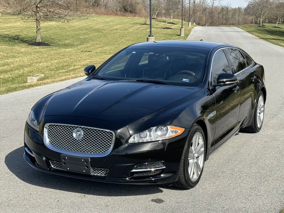 2013 Jaguar X351 XJ - Image 2 of 31