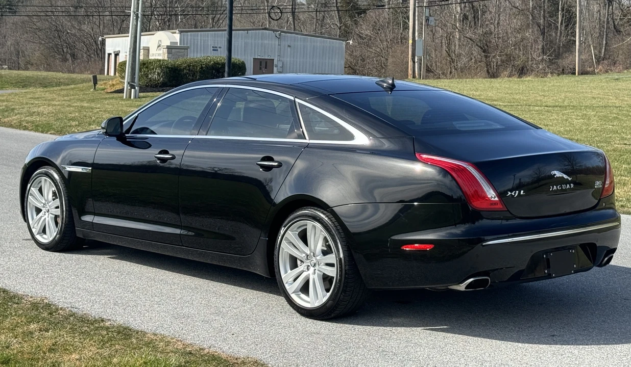 2013 Jaguar X351 XJ - Image 7 of 31