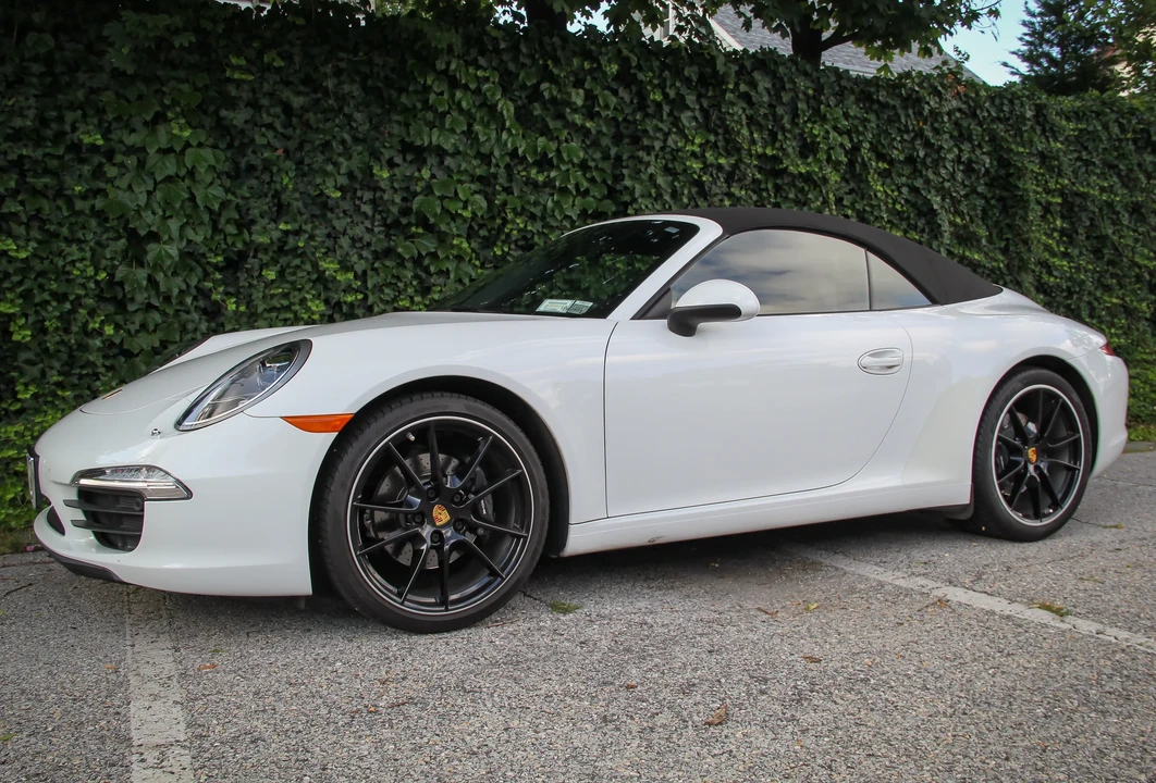 2013 Porsche 991 Carrera - Image 6 of 6