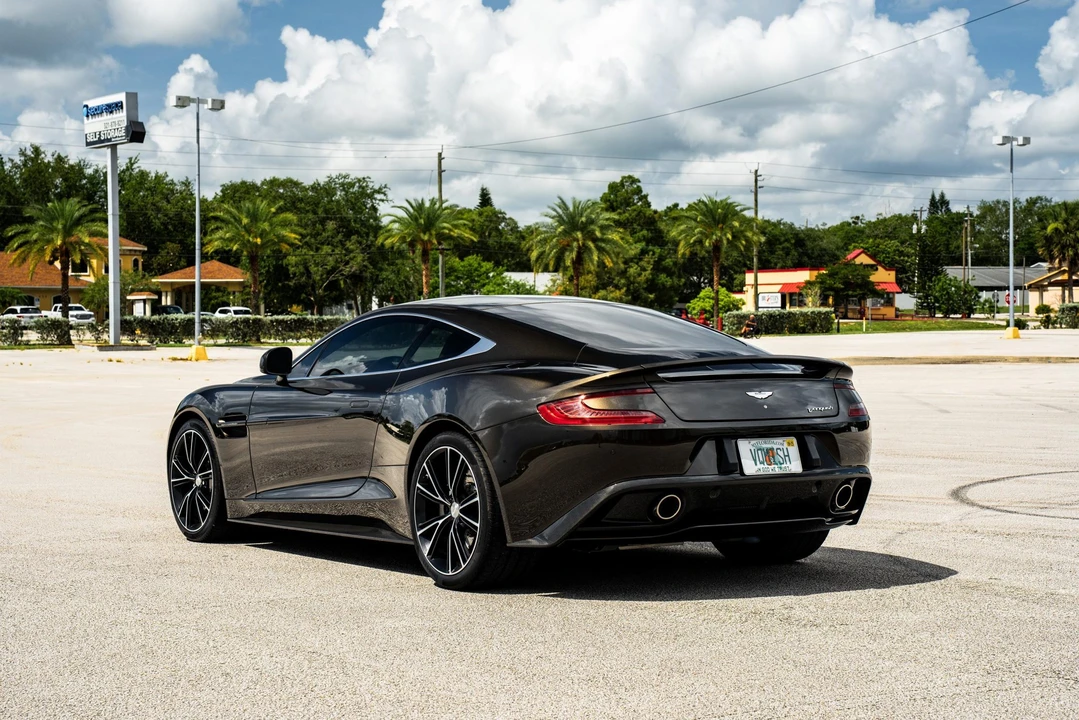 2014 Aston Martin Vanquish 2nd Gen - Image 14 of 31