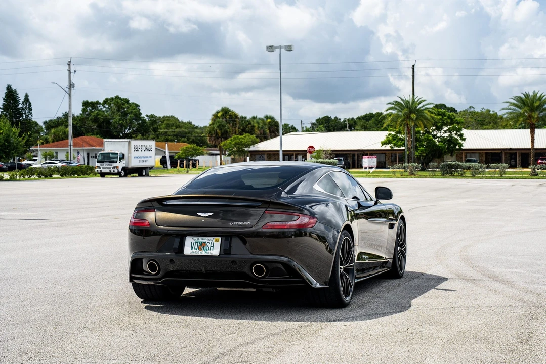 2014 Aston Martin Vanquish 2nd Gen - Image 11 of 31