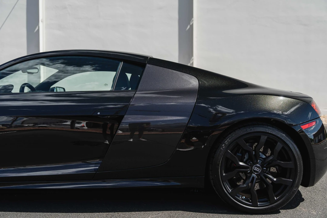 2014 Audi 42 R8 - Image 20 of 31