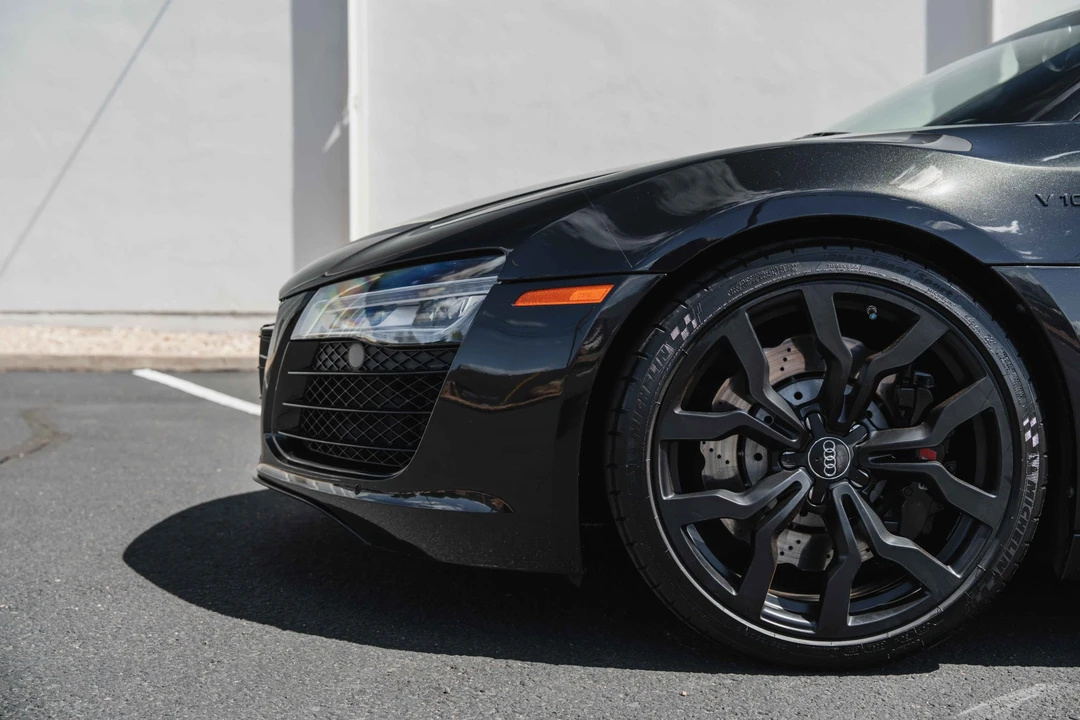 2014 Audi 42 R8 - Image 15 of 31