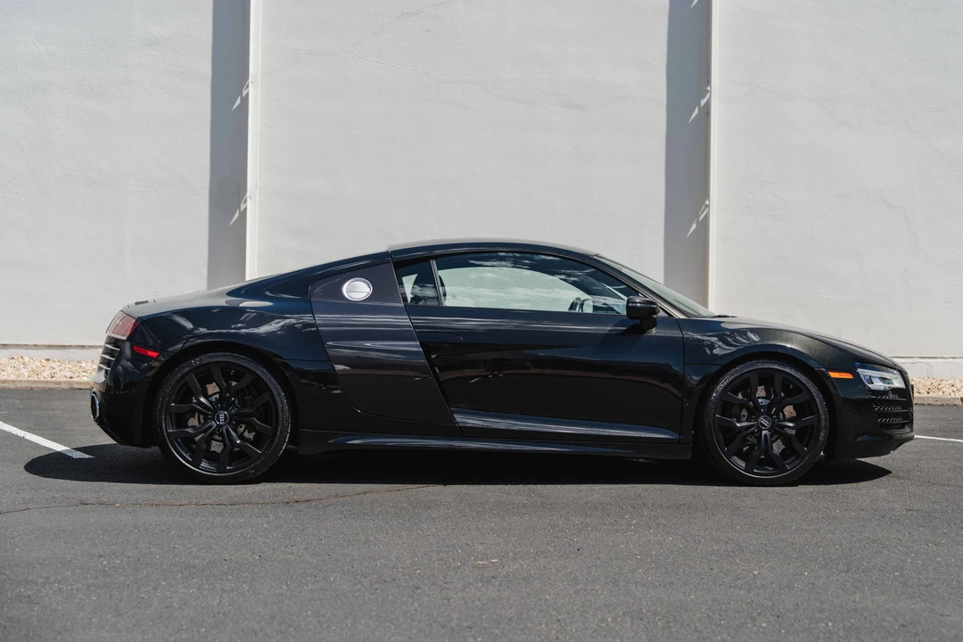 2014 Audi 42 R8 - Image 7 of 31