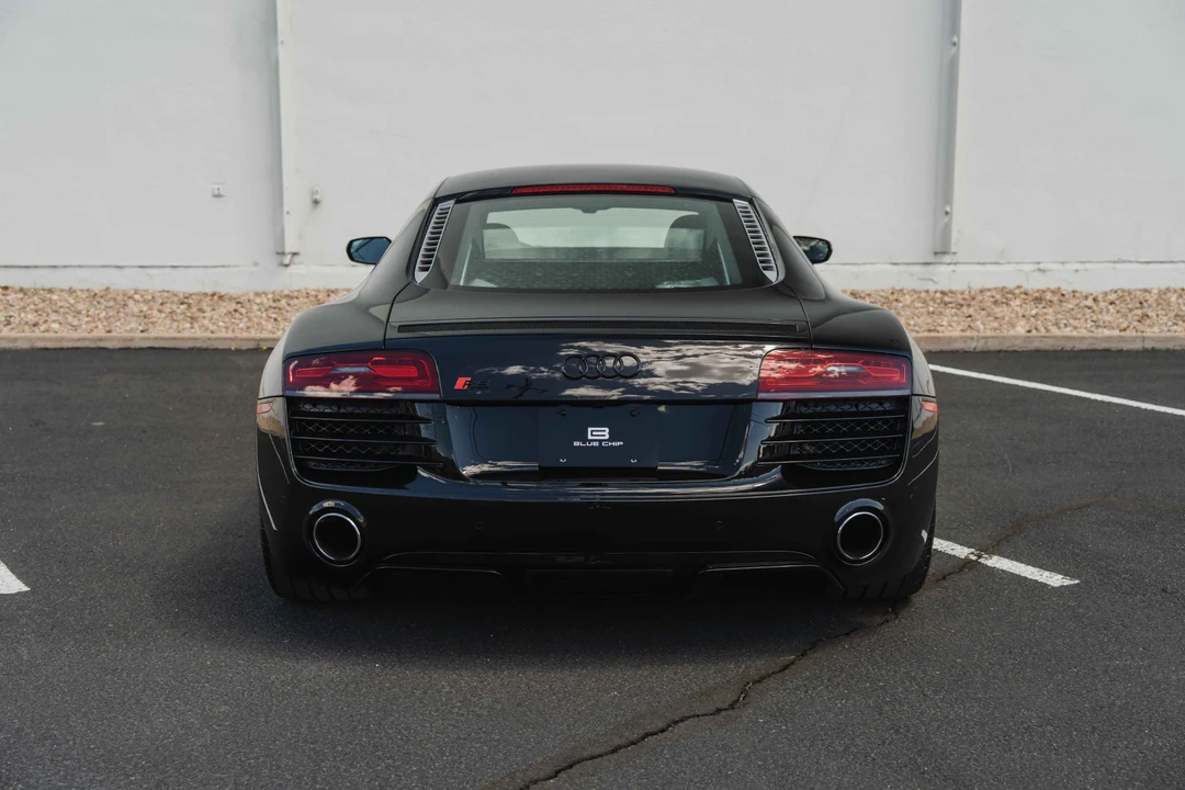 2014 Audi 42 R8 - Image 10 of 31