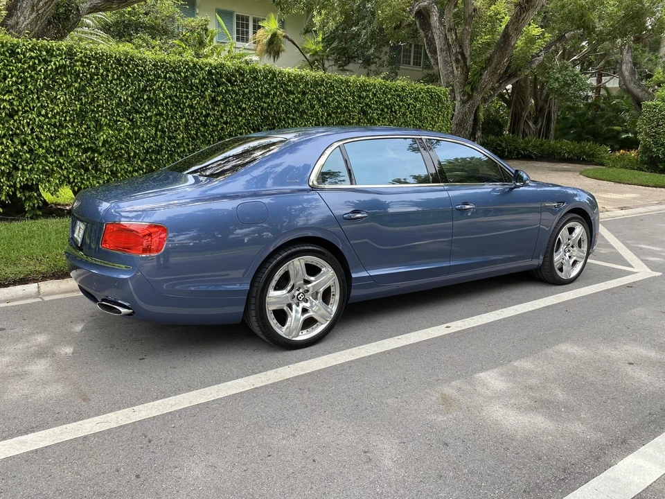 2014 Bentley Continental Flying Spur - Image 14 of 31