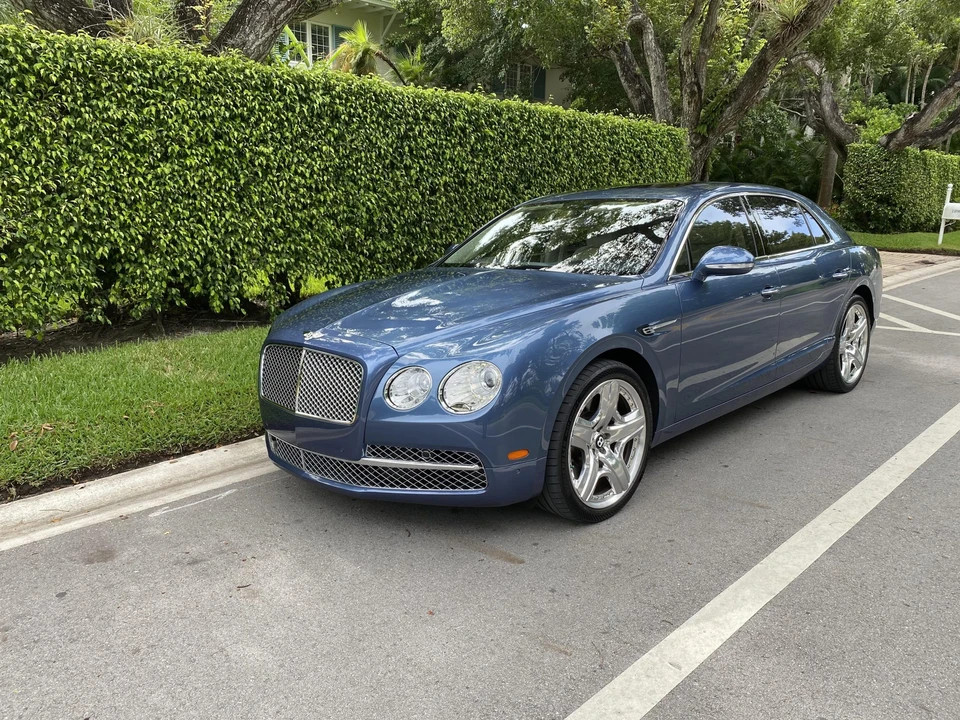 2014 Bentley Continental Flying Spur - Image 2 of 31