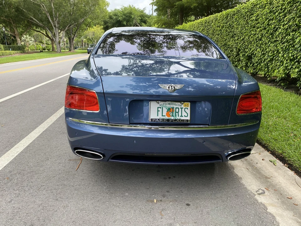 2014 Bentley Continental Flying Spur - Image 12 of 31