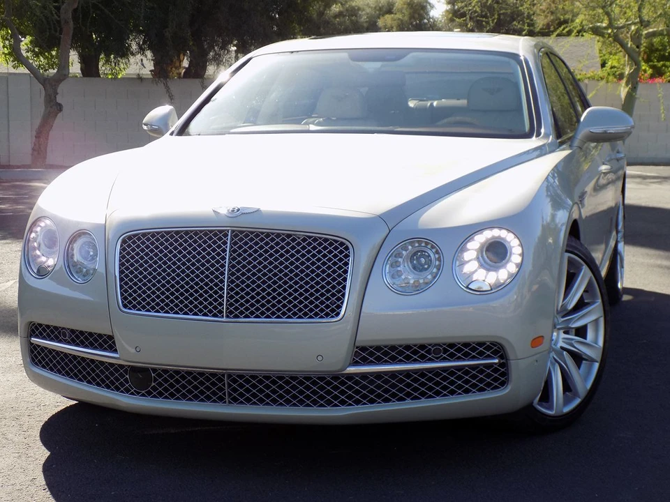 2014 Bentley Continental Flying Spur - Image 2 of 31