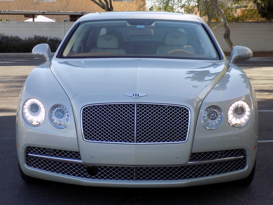 2014 Bentley Continental Flying Spur - Image 11 of 31